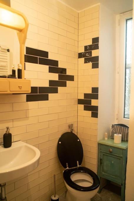 Schoeneberg Holiday Flat & Art Gallery برلين المظهر الخارجي الصورة